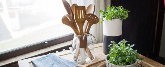6 Gardening Mistakes to Avoid with Indoor Grow Kits