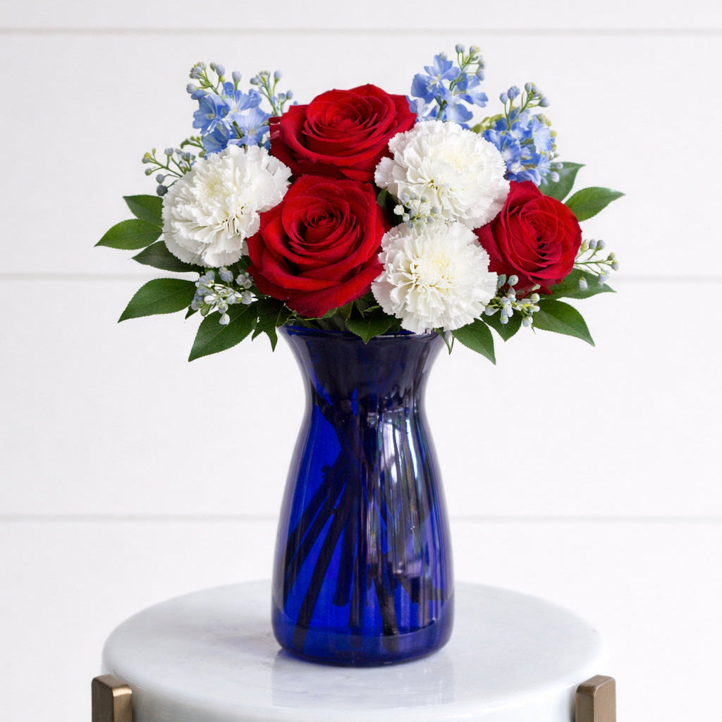 6 3/8" Vibe Vase - Cobalt