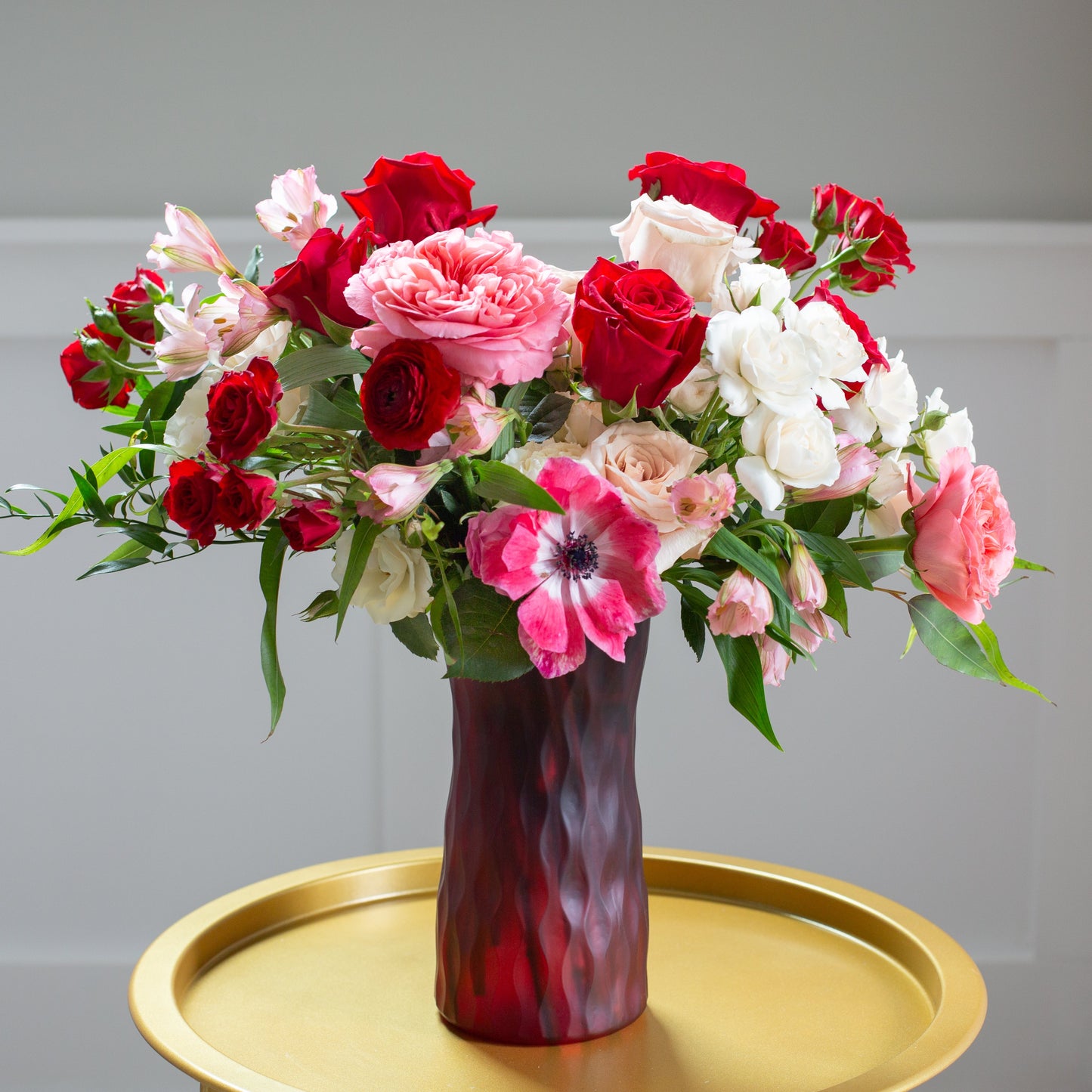 8.5" Rose Vase – Ruby Frost Assortment