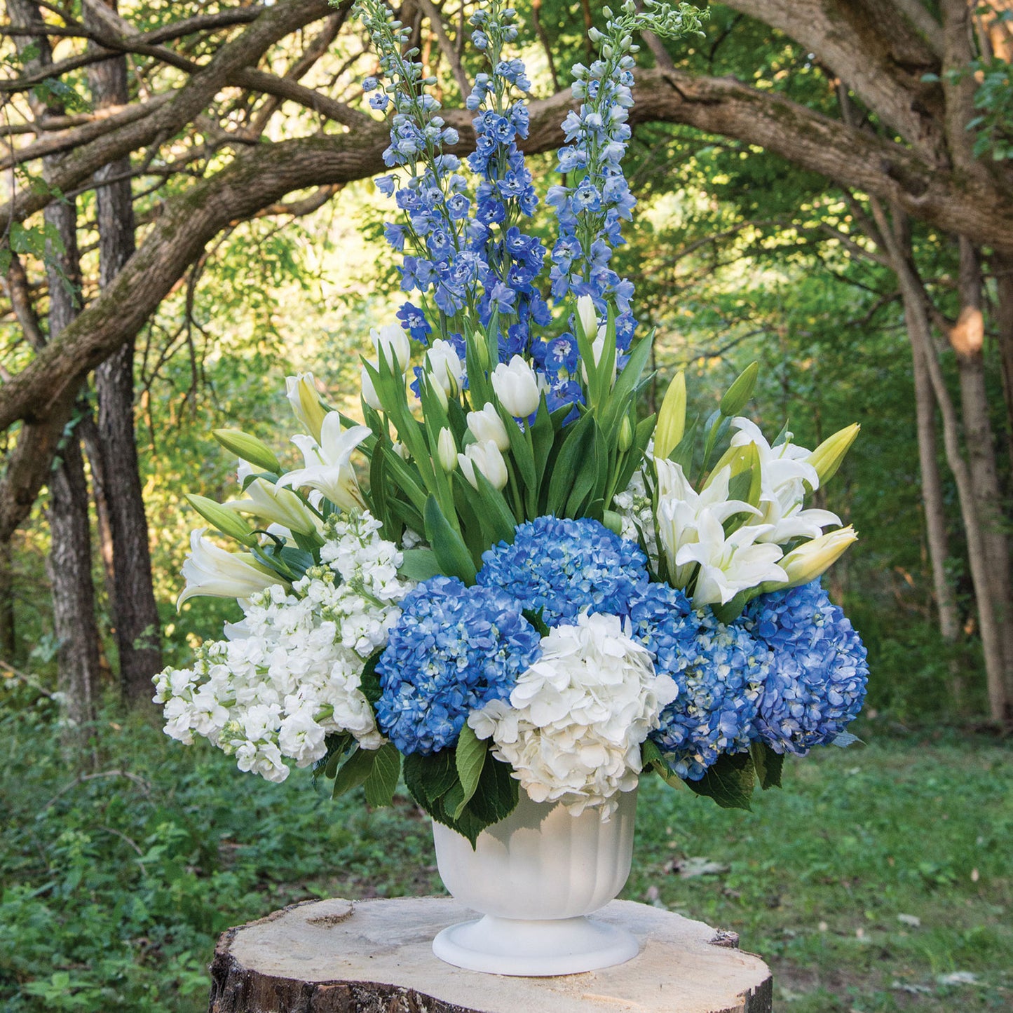Pedestal Urn