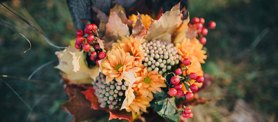 How to Make Gorgeous Glass Centerpieces for Fall