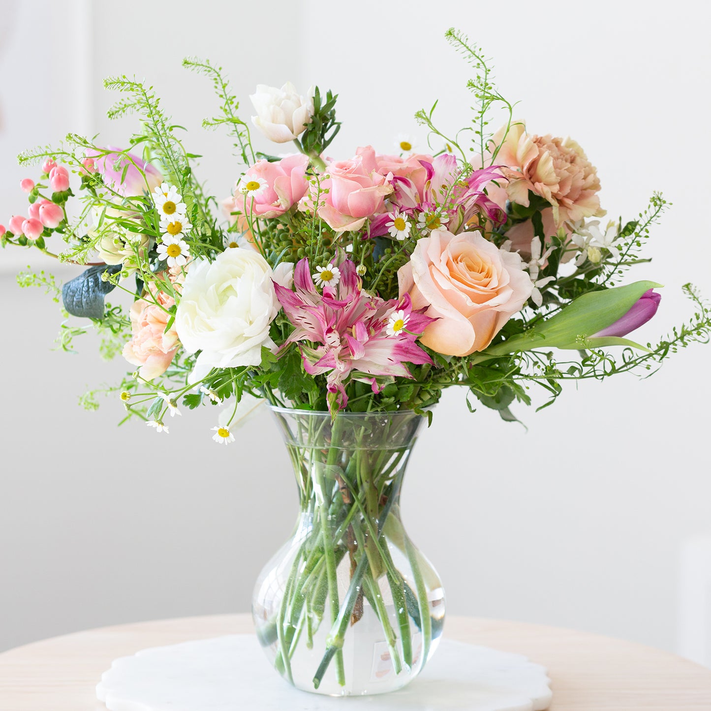 Sweetheart Plastic Vase - Case of 12