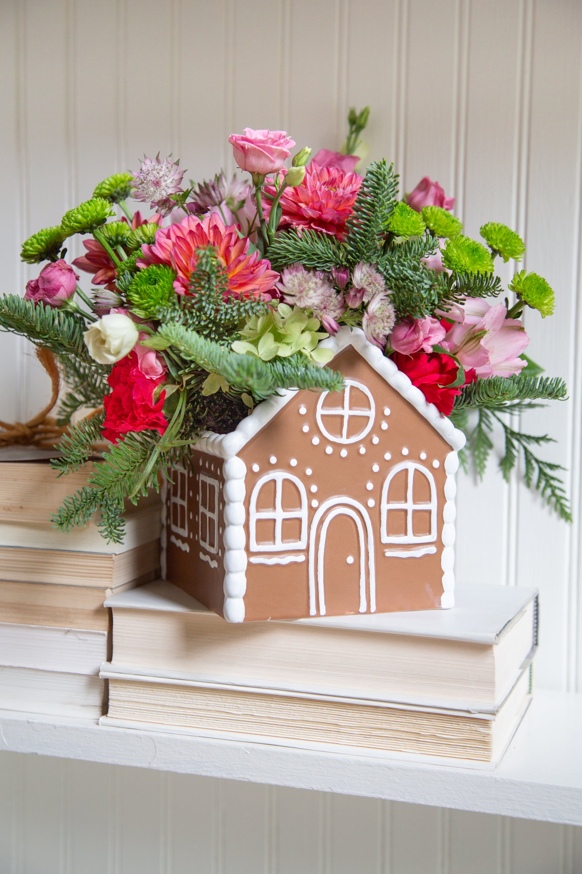 gingerbread house planter 6.75" x 6.75" Ceramic Gingerbread Planter