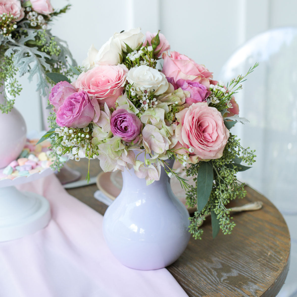 Sweetheart Plastic Vase - Case of 12