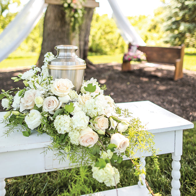 Serenity Round Riser – 46 & Spruce | Wholesale Supply House